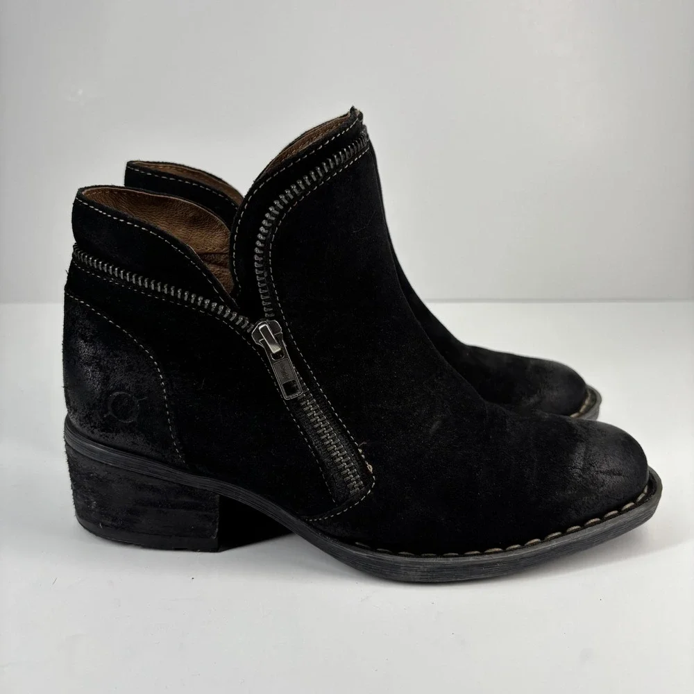 Born Malta Women's US 6.5M Black Distressed Suede Leather Zip Moto Bootie Casual